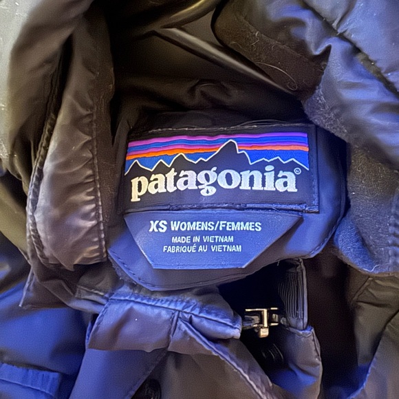Patagonia Black Women's Down With It Parka (XS) - Picture 7 of 9